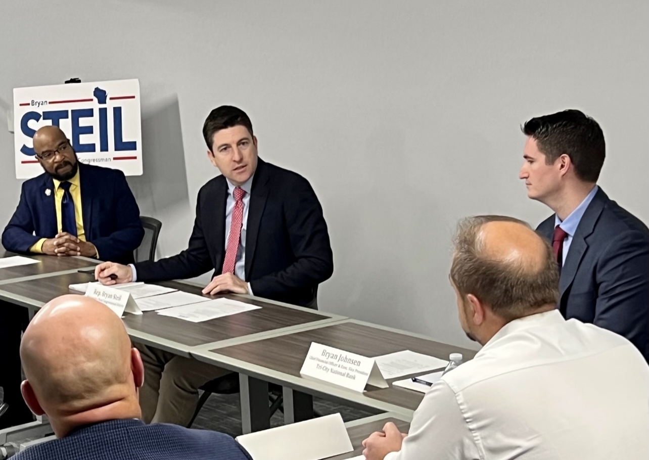 Steil Hosts Roundtable on Rising Interest Rates in Oak Creek